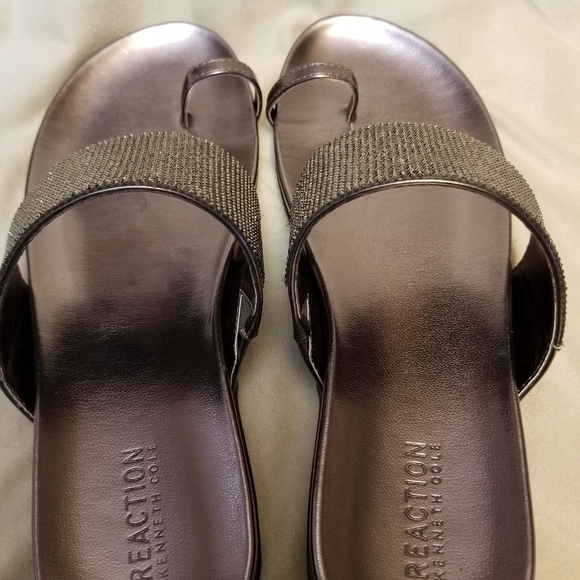 Shoes - Picture 4 of 4